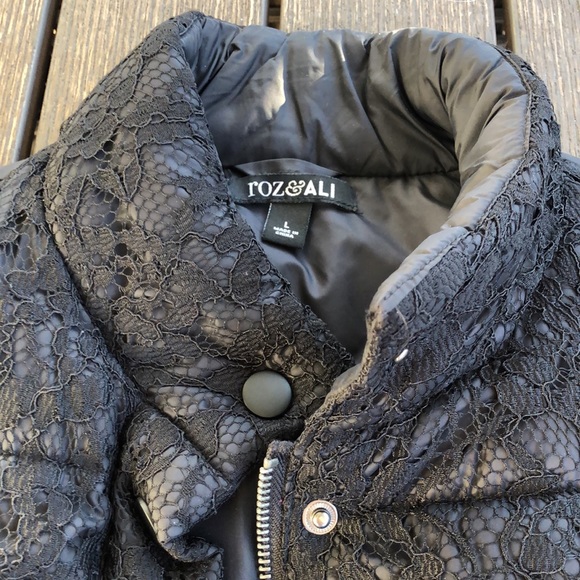 Roz & Ali Black Lace Puffy Vest - Picture 2 of 7